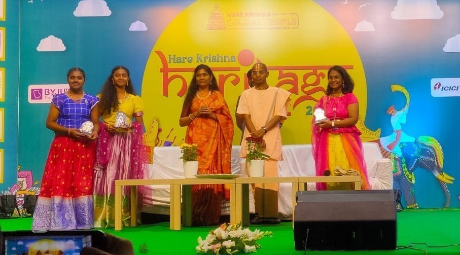 Aaishini Aishritha and Hrishitha of VIIIC Won the 3rd Prize in Rangoli from Junior Category