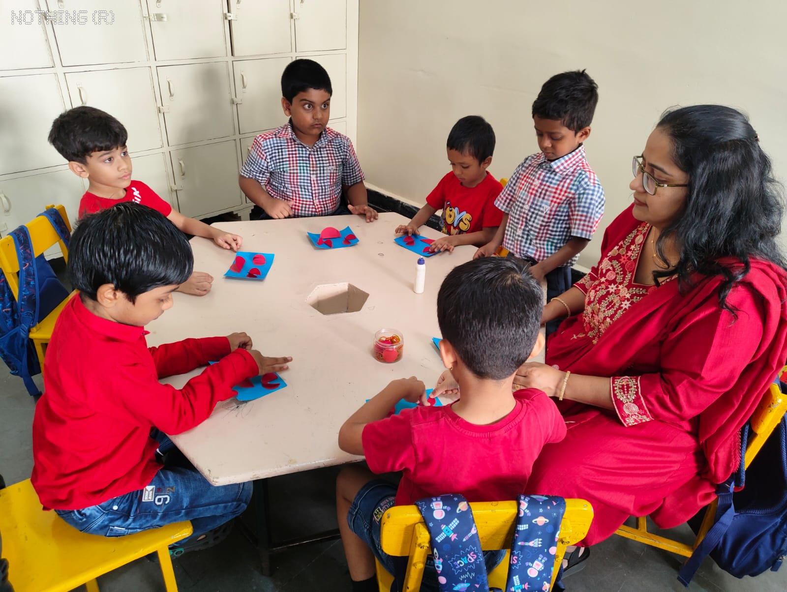 Red colour day (2)