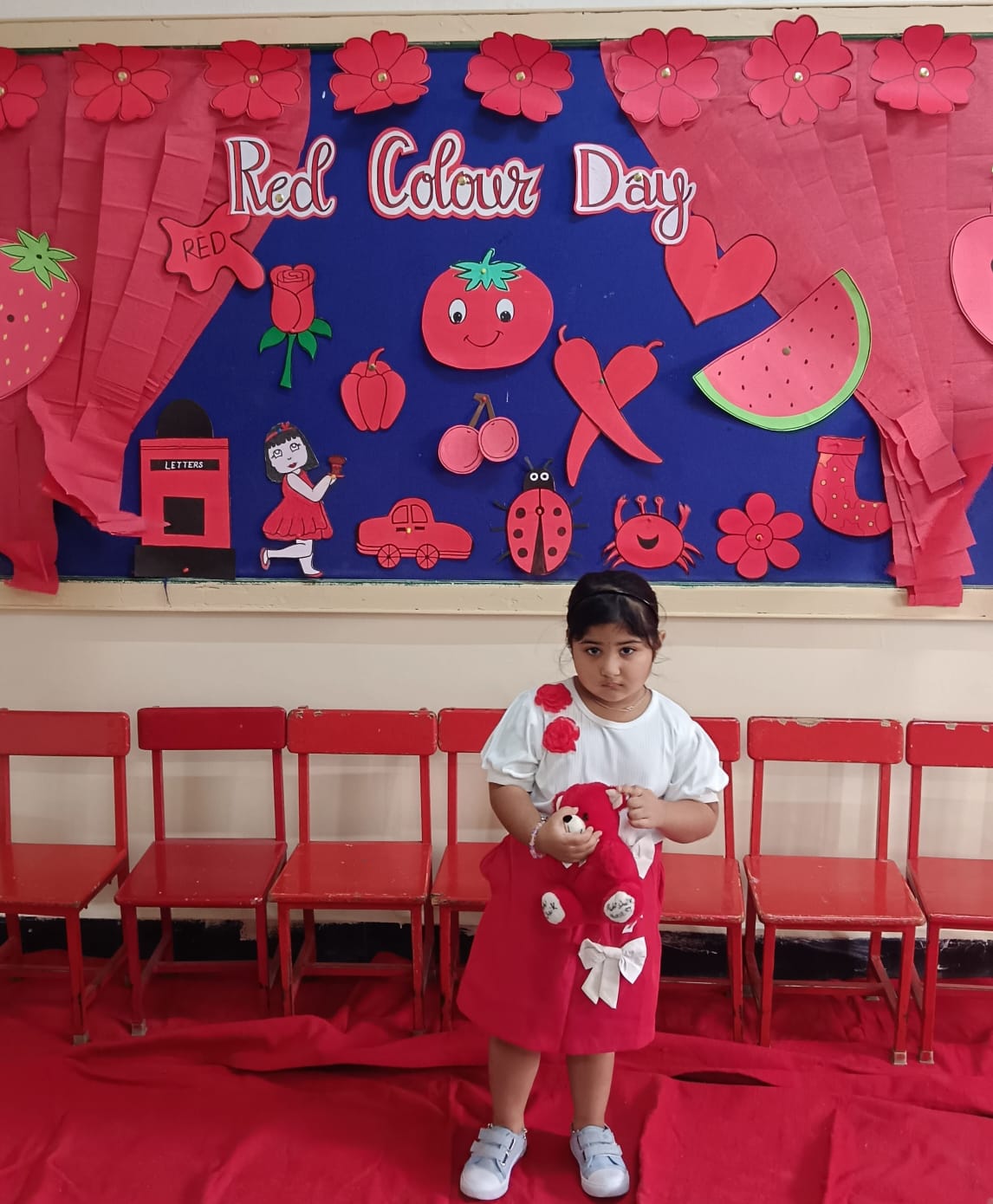 Red colour day (36)
