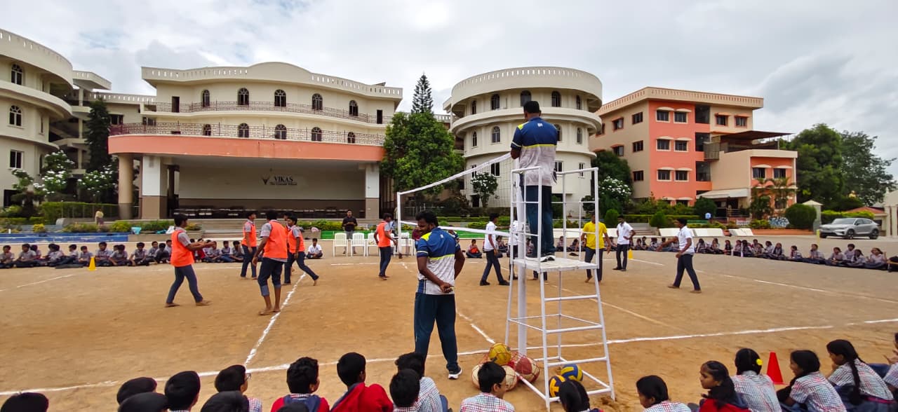 Volley Ball (1) Volley Ball (1)