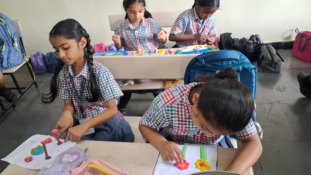 class2 clay moulding (3) class2 clay moulding (3)