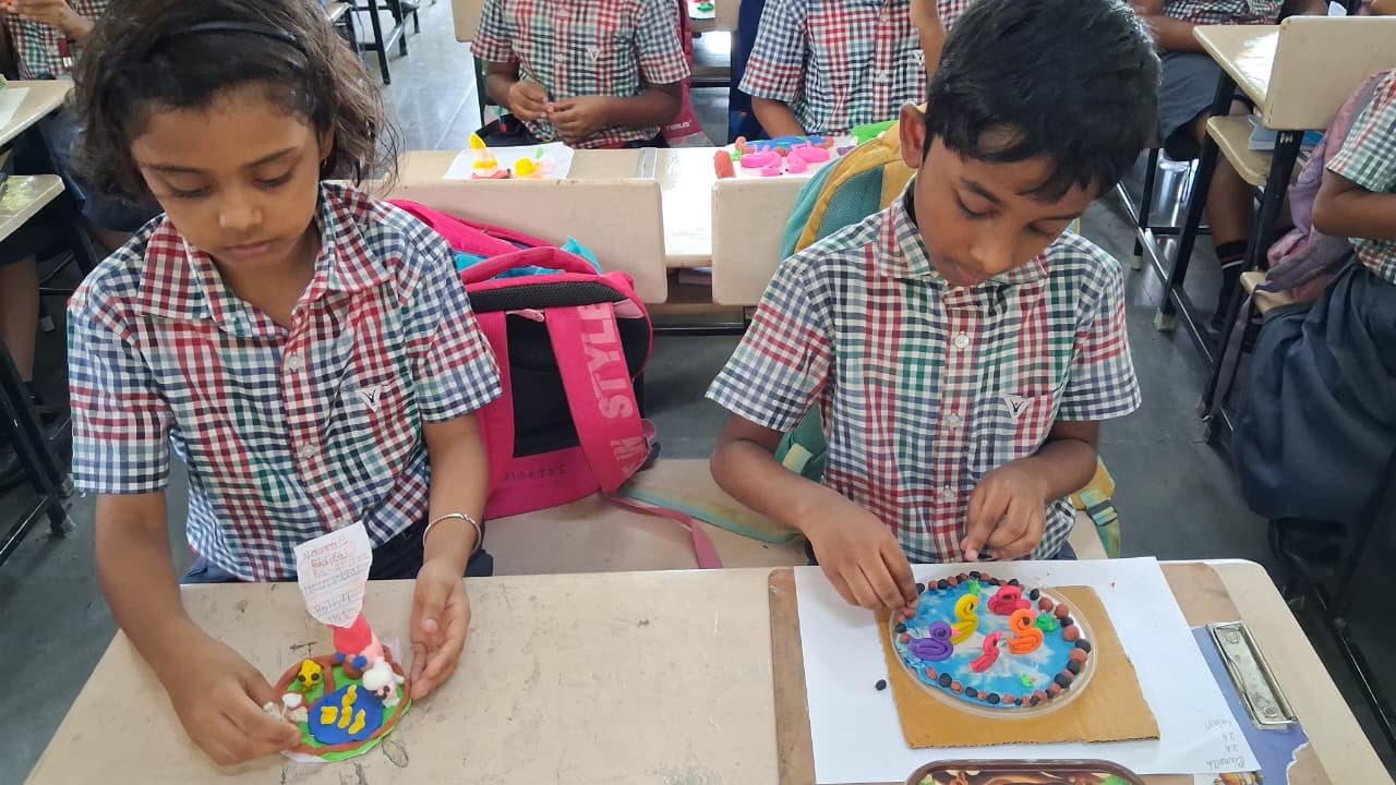 class2 clay moulding (9) class2 clay moulding (9)