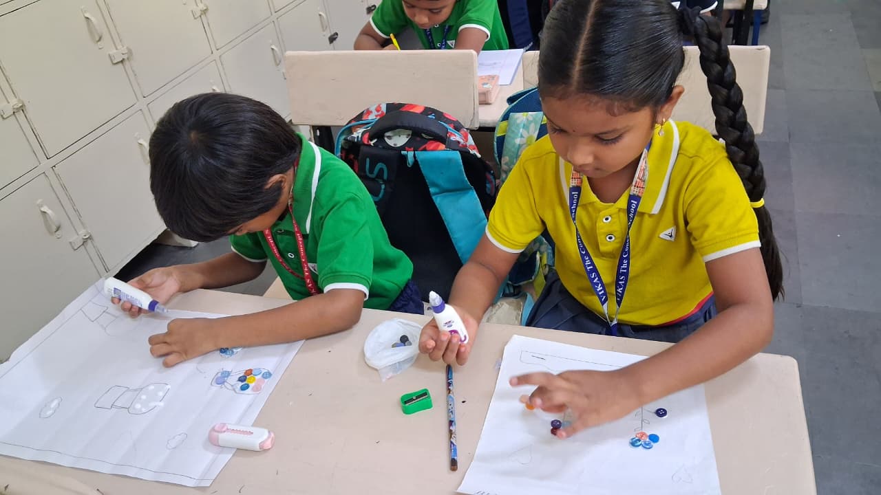 Hand print and designs with buttons (11)